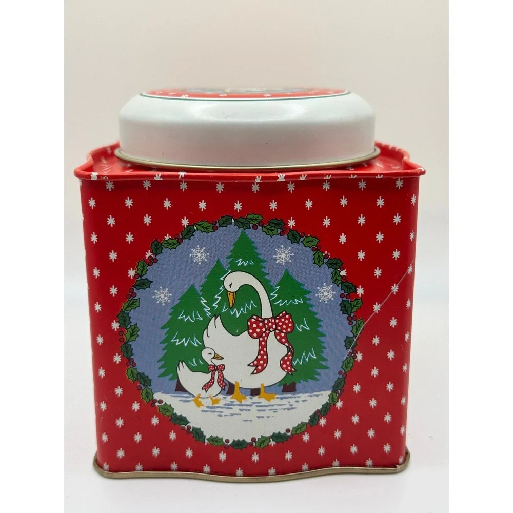 Christmas Goose Tin Red Snowflake Christmas Holiday Winter Decor Cottagecore